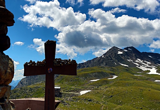 Gipfelkreuz am Timmelsjoch